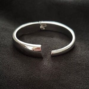 Silver Asymmetric Cuff Hinge Bracelet